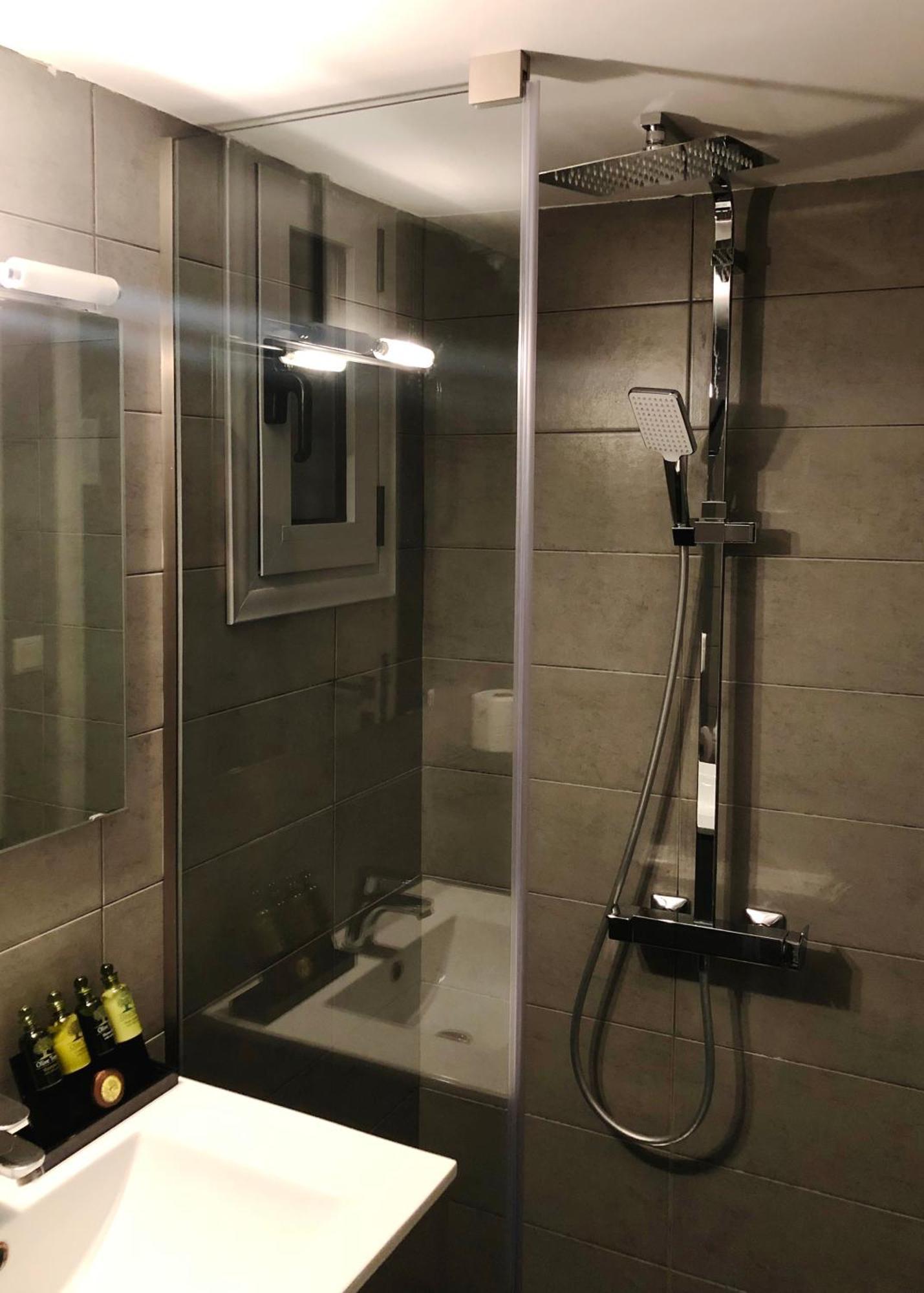 סלוניקי Casa Navarino - Premium Apartment In The City Centre מראה חיצוני תמונה